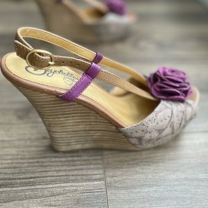 Seychelles Joan Flower Purple Wedge Sandal | 8